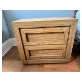 Thomasville 2 drawer nightstand
