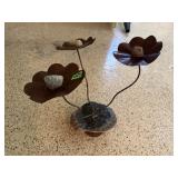 Garden flower sculpture