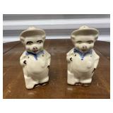 Pig salt & pepper shakers
