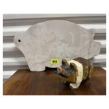 Pig cutting board, wood carving