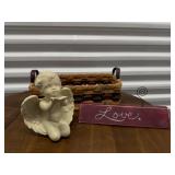 Amish basket, love photo holder, cherub