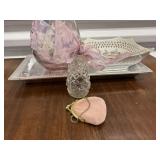 Hand painted vase, miniature coin purse, dishes,