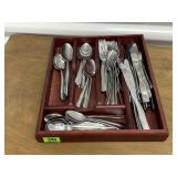 Oneida stainless, mixed lot of silverware, tray