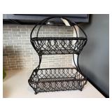 Wire tiered basket