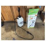 2 gallon yard sprayer, contents included