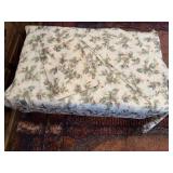 Holiday tablecloths, placemats