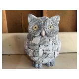 Solar owl garden decoration