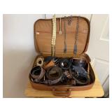 Suitcase of fashion belts