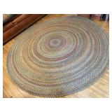Round braided rug