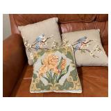 Throw pillows (3)