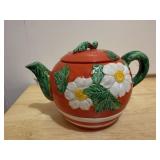 Daisy teapot