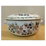 Covered casserole dish, bunny