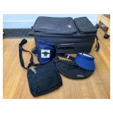 Travel lot, suitcase, sun visor, fanny pack