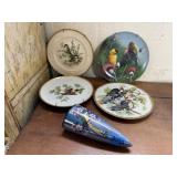 Lefton, decorative bird plates, wall pocket