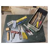 Hand tools, chisels, metal files, window scrapers