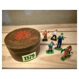 Trinket box, miniature people