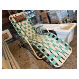 Vintage lounge chair