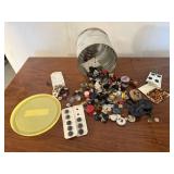 Can of buttons