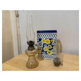 Tin, miniature kerosene lamp, extra shade