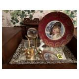 Mirrored tray, plate, decor