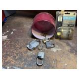 Can of padlocks, deadbolt