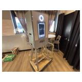 DSLR photo/selfie booth