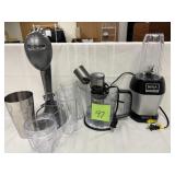 Ninja blender with shake maker