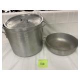 Restaurant pot with lid & pan