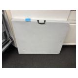 6 ft. foldable table