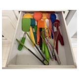 Contents of kitchen utensil drawer