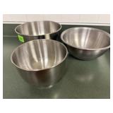 Stainless bowls (3)