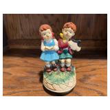 Children's choir music box