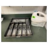 Hamitlon Beach hand mixer, attachments included