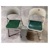 Samsonite padded folding chairs (2)