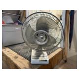 Windmere oscillating fan