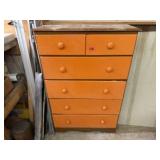 Painted chest of drawers, contents included