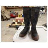 Muck boots