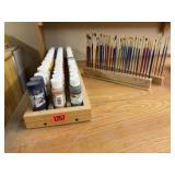 Craft paint, fine paint brushes