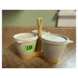 Tupperware condiment keeper