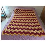 Cardinal & gold afghan
