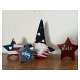 Patriotic gnome, stars