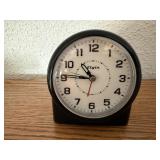 Elgin battery operated clock