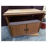 Swivel media cabinet