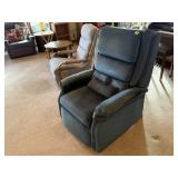 Massage recliner