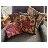 Quilted throw pillows (4)