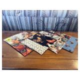 Reversible table runner, wire chicken