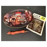 Dog plate, plate hanger, collectible