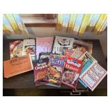 Cookbooks, recipe magazines, leaflets