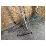 Yard, rock rakes (5)