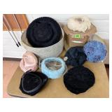 Vintage hat collection, hat boxes (2)